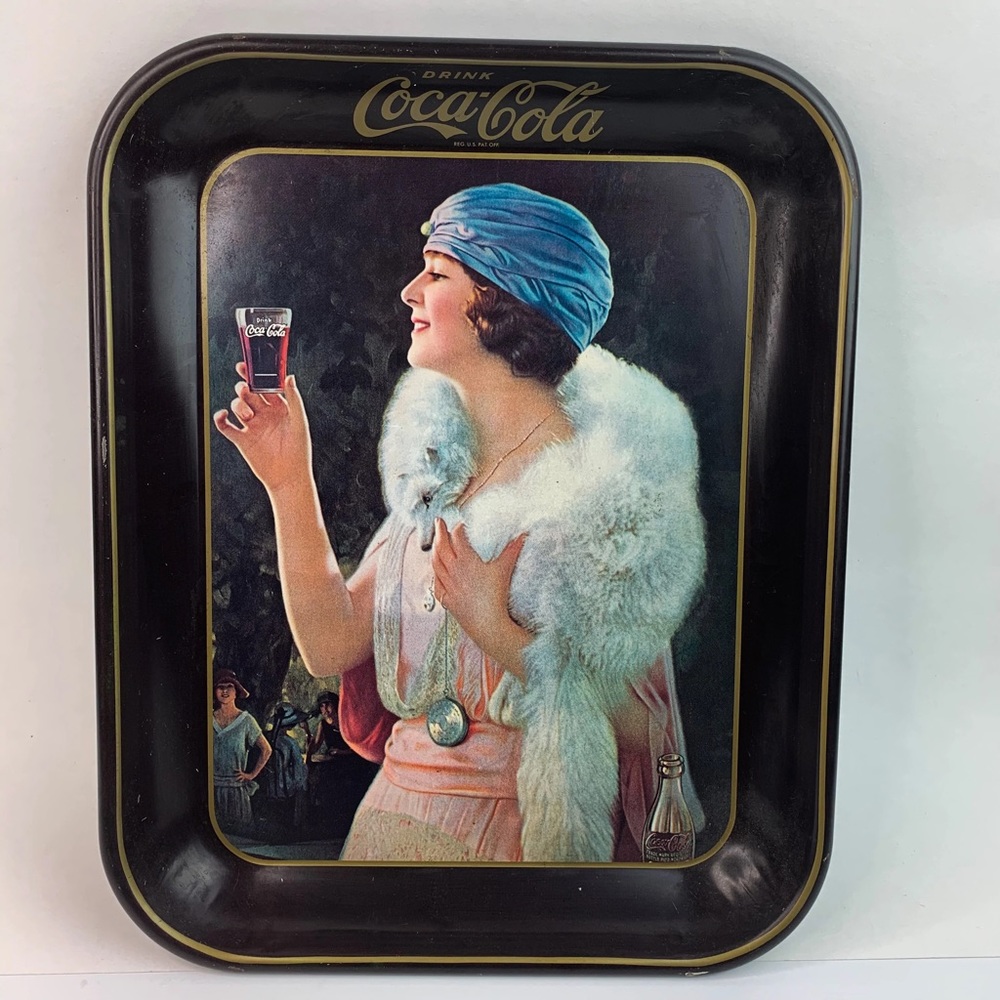 Vintage 1973 Coca Cola Drink Metal Serving Tray Flapper Girl Artwork